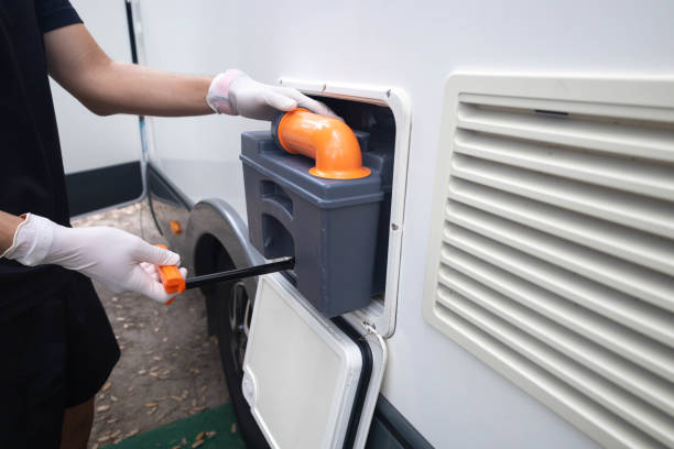 Best Affordable portable toilet rental  in Osceola, IN
